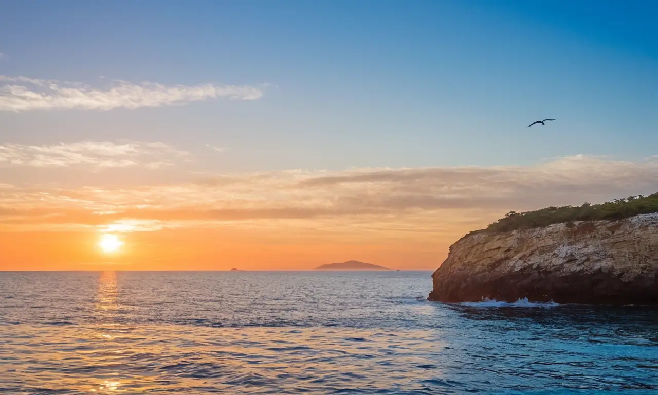 Ecosistema marino vibrante y sereno al atardecer